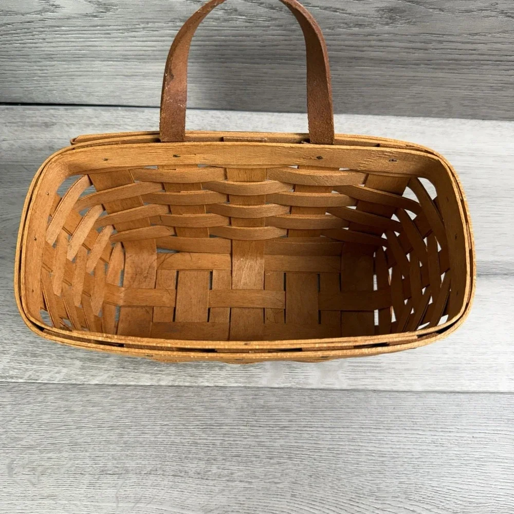 Vintage 1991 Longaberger Hanging Basket Small Brown Wall Organizer 8 inch